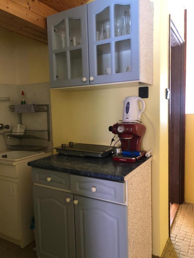 Jesolo Apartmanhaz Balatonkeresztúr Exterior foto